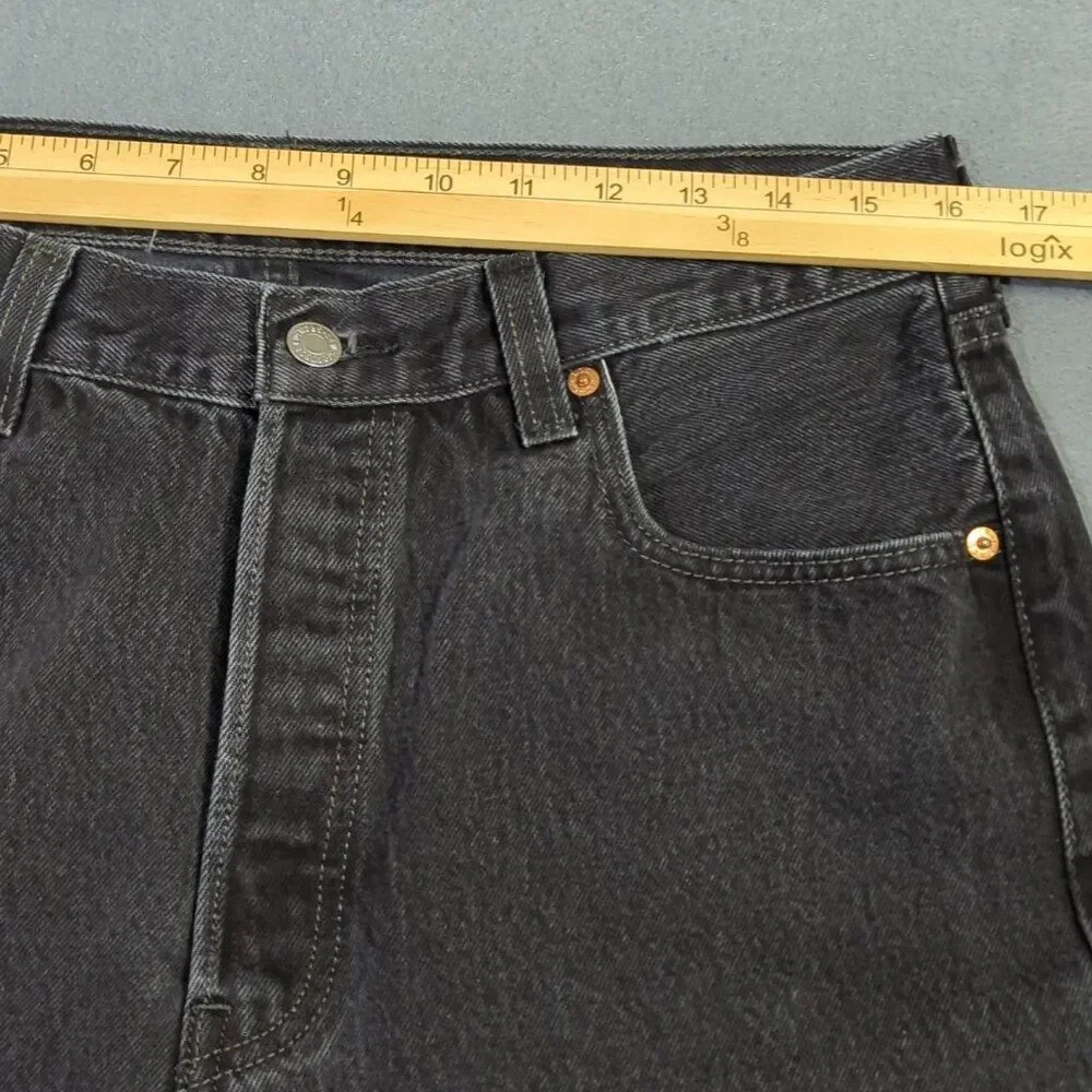Levi's Jeans Men's 35x32 Fits 32x29 Black 501 Straight Button Fly Classic Fit